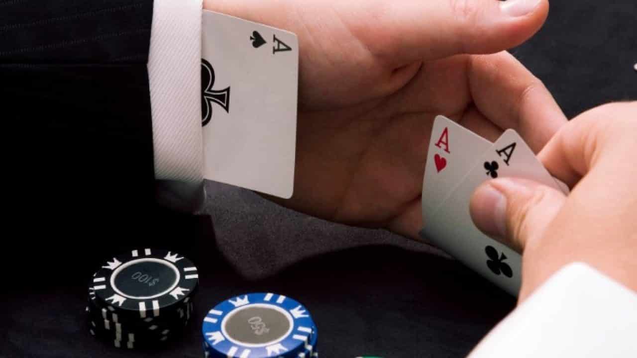 Những điều cần biết về cờ bạc bịp