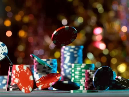 Giải Đấu Poker Lớn: Trải Nghiệm Đỉnh Cao & Cơ Hội Vàng Cho Tay Chơi