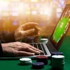 Kỹ Thuật Chơi Poker Cơ Bản Cho Người Mới: Hướng Dẫn Từng Bước