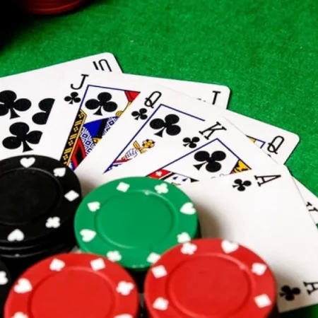 Chiến Thuật Xếp Bài Poker Nâng Cao Cho Người Chơi Việt Nam