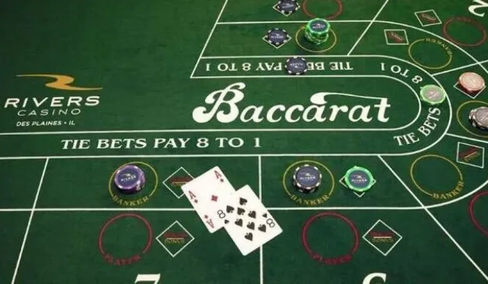 So sánh các loại bàn baccarat