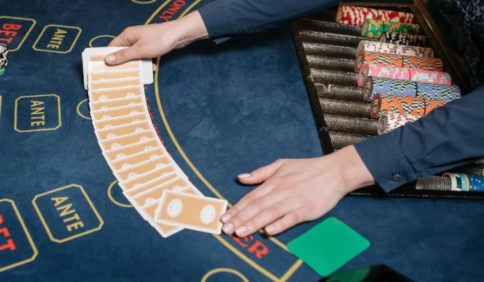 quản lý vốn baccarat FB88