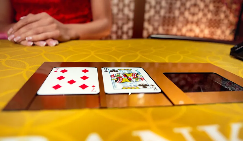 squeeze baccarat FB88-1