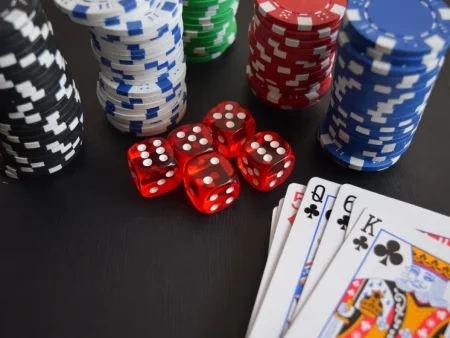 Split Trong Xì Dách: Cặp Nào Nên Tách, Cặp Nào Nên Né
